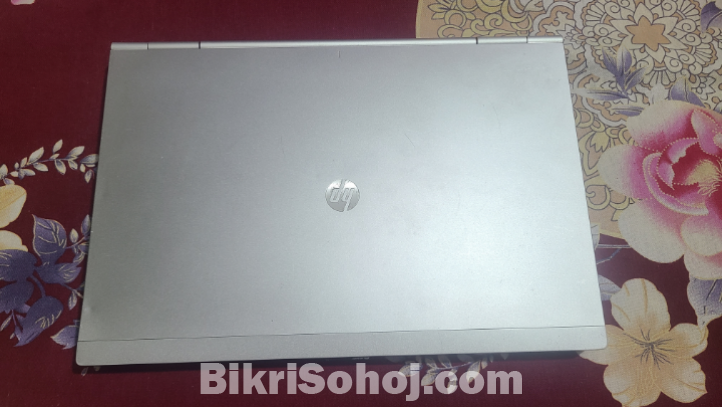 HP EliteBook 8470p Core i5 3rd Gen 256GB SSD.